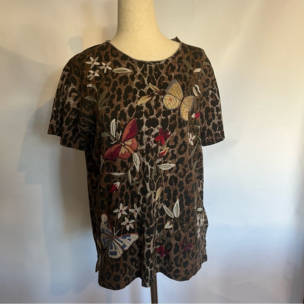 Johnny Was Leopard Print Cotton T Shirt with Butterly and Flower Embroidery